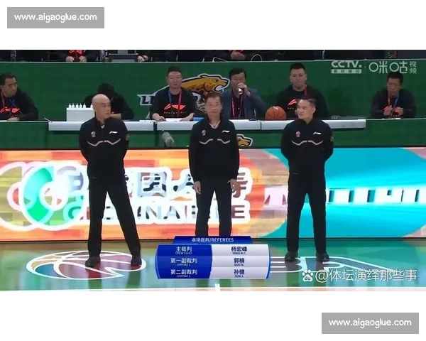 比赛最终以平局告终 双方互有攻守 展现精彩对抗 比赛最终以平局告终 双方互有攻守 展现精彩对抗